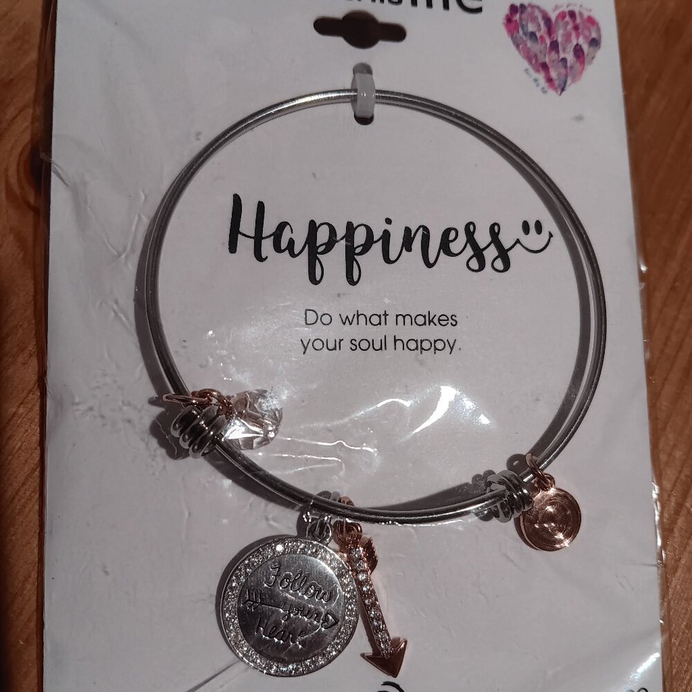Bangle with four Silver Plated Charms: arrow target cristal Kohl's Bracelet